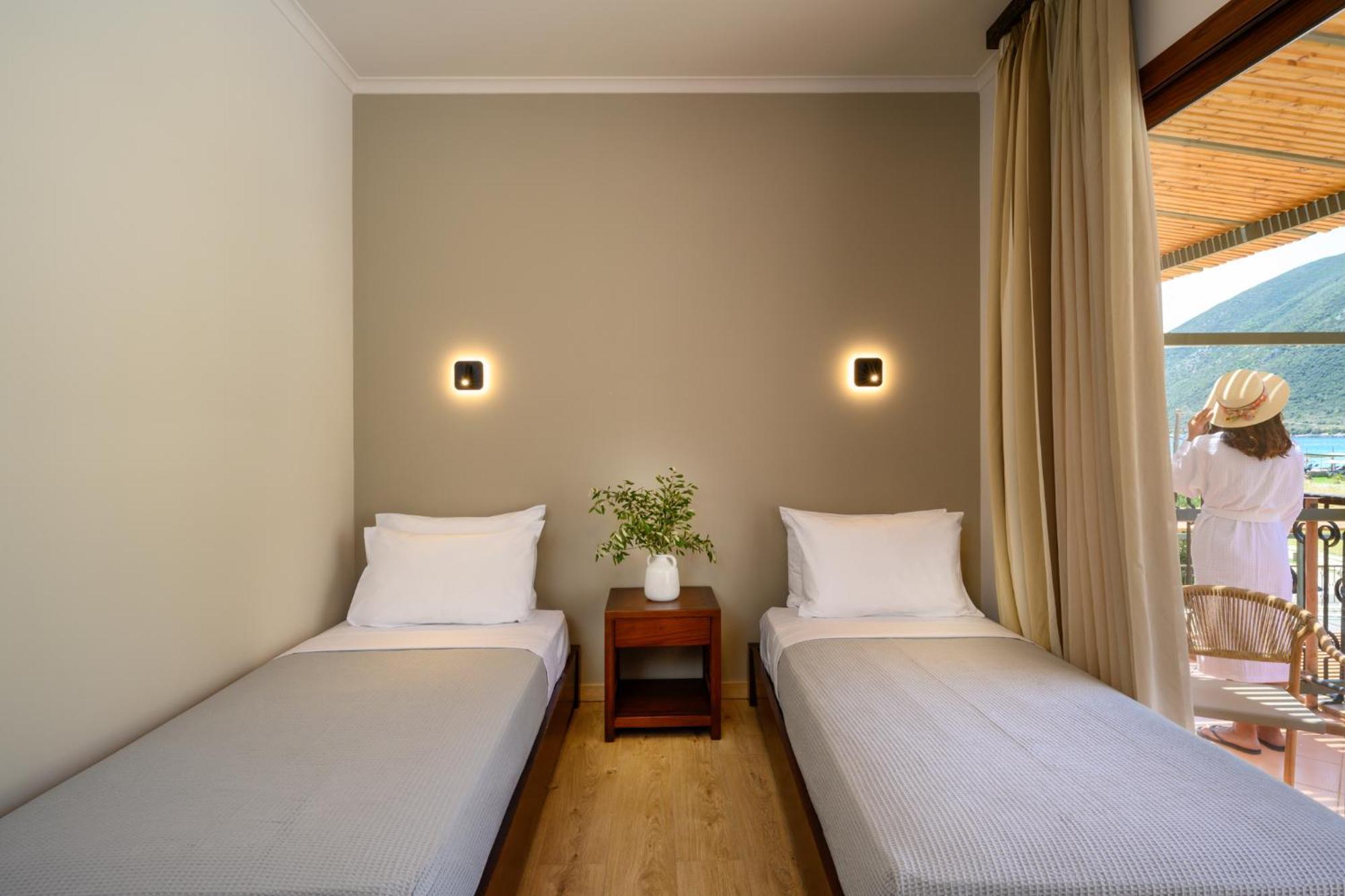 Elisso Boutique Hotel Vassiliki Esterno foto